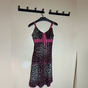 Vintage Interi usa pink black flowy dress